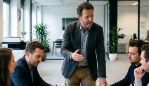 benefits-of-outsourcing-pro-services-in-uae